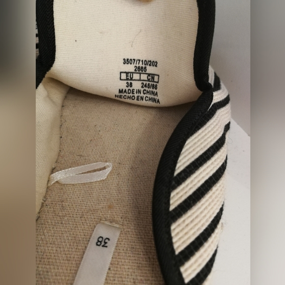 New Zara espadrilles flat sandals , size 38 - Picture 4 of 4